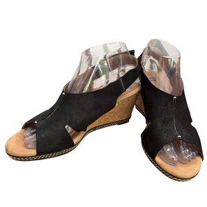 CLARKS Collection Helio Float Black Nubuck Wedge Heels Size 8 Adjustable Strap